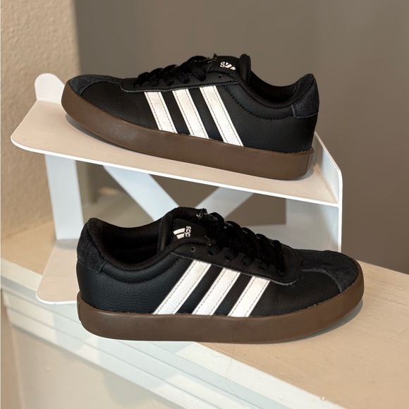 adidas Other - Adidas VL Court 3.0 Black/White Gum Kids Casual Shoes IE3630 – Size 12K